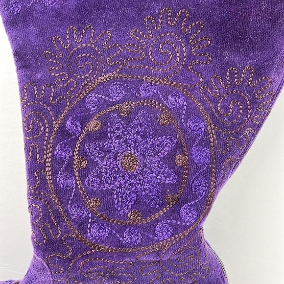 NWT Arte 13 Tall Vegan Purple Sueded Embroidered Boots - Picture 2 of 10